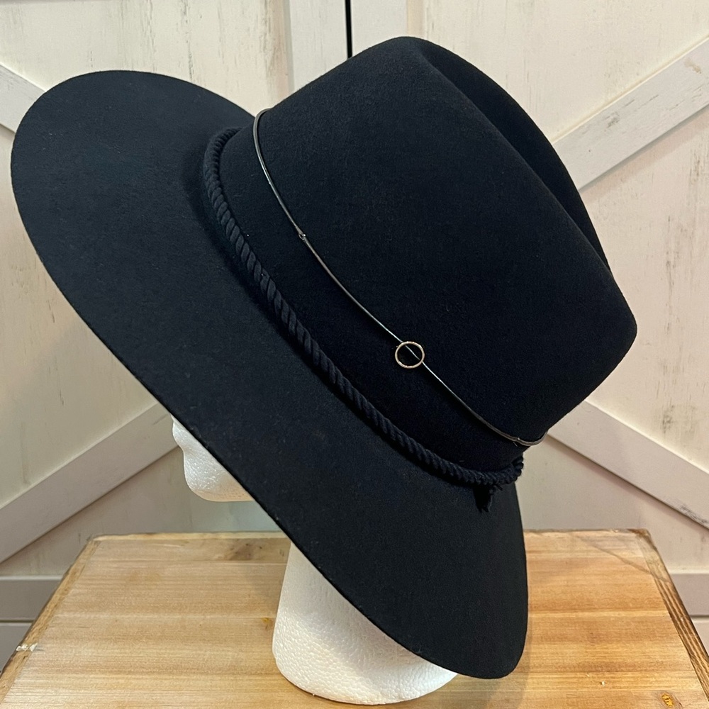Kin The Label Essential Collection Packable Light Wool Black Hat New With Tags - Picture 3 of 8